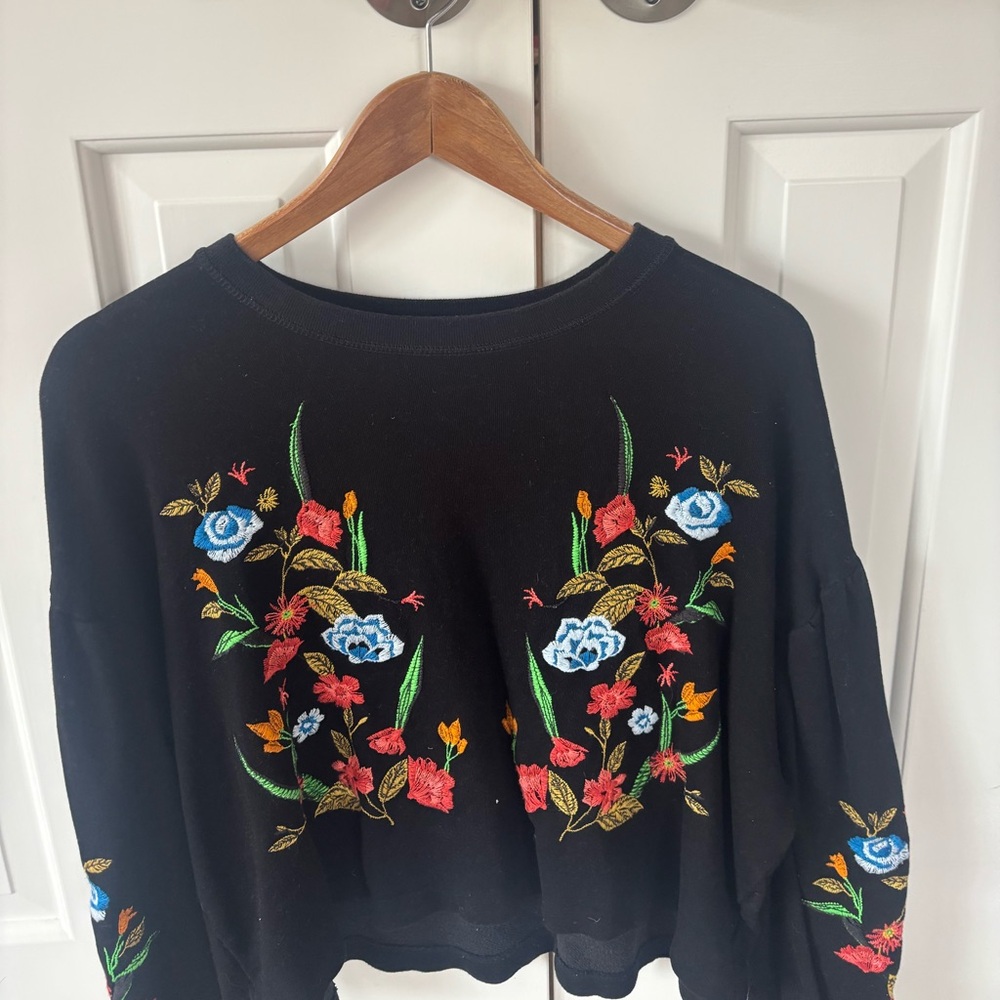 Zara sweater floral